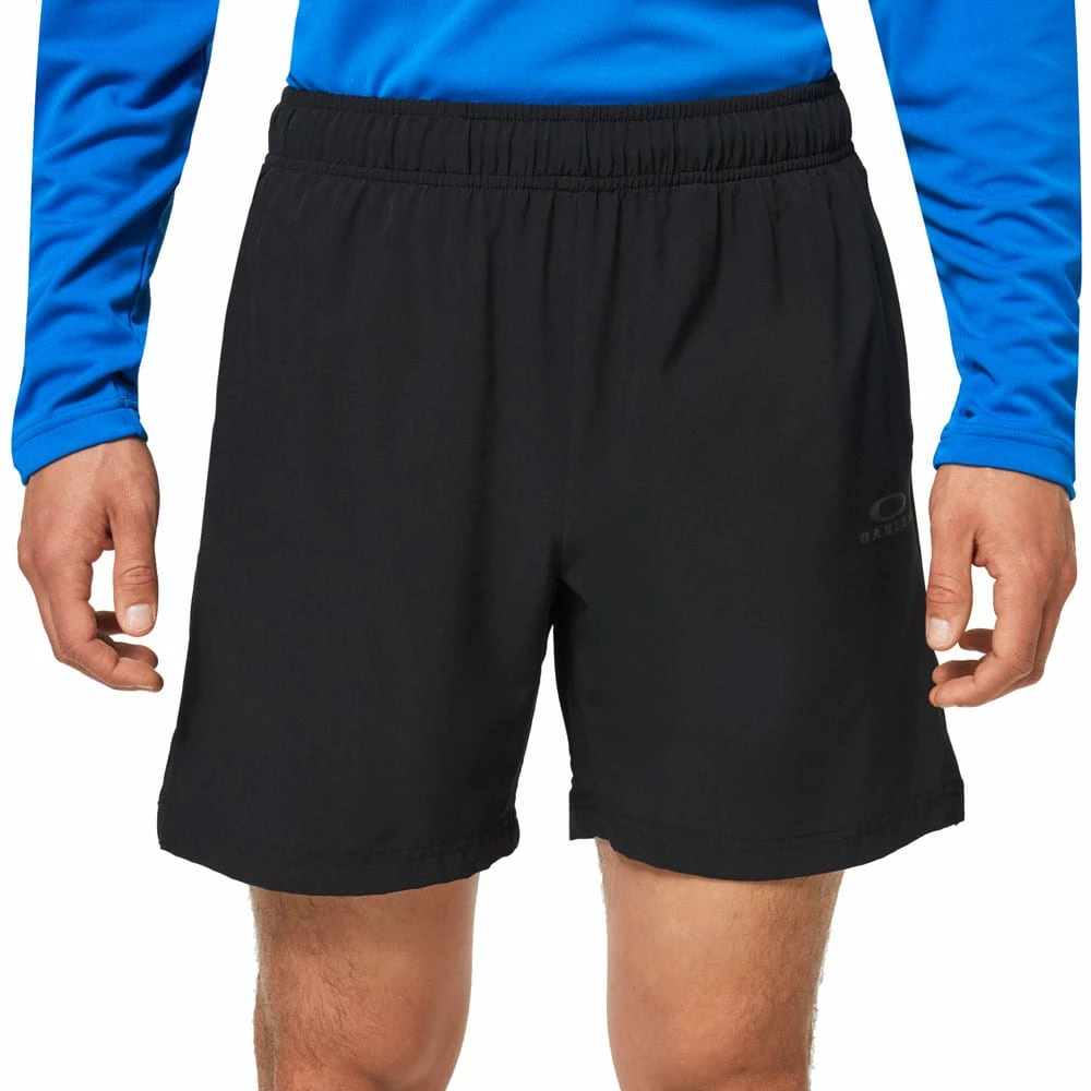 Blitzangebot ???? Oakley Foundational 7 Short 2.0 Laufshort Blackout Herren ????