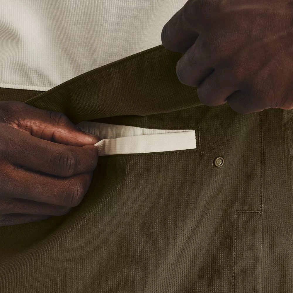 Coupon ✔️ Under Armour Woven Asym Zip Windbreaker Stone Herren 🛒 – Bild 6